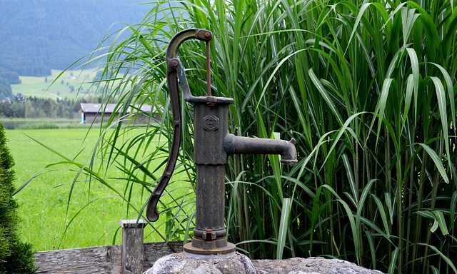 cropped-cropped-fountain-2428592_640-1.jpg